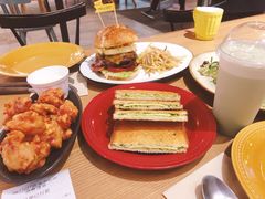 -HELLO 27 意面·沙拉·帕尼尼