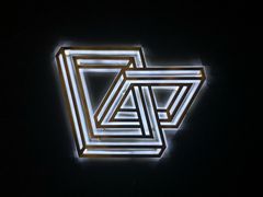 -UNI UNI(环亚凯瑟琳店)