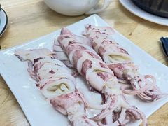白灼鱿鱼-盛燕泥丁粥