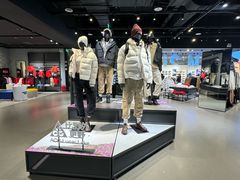 -NIKE品牌体验店(金源新燕莎店)