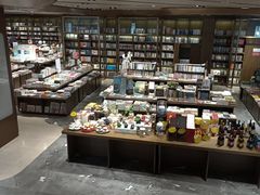 -凤凰国际书城(凤凰广场店)