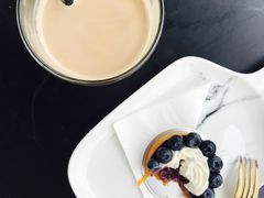 -UNI UNI(环亚凯瑟琳店)