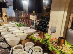 -广州万富希尔顿酒店·感趣自助餐厅·金秋蟹宴生蚝海鲜刺身烧烤