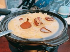 酸菜白肉炖粉条-小南洋海景餐厅(深圳湾店)
