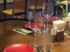 餐具摆设-肆海小川菜酒馆Wine Bistro (青年路店)