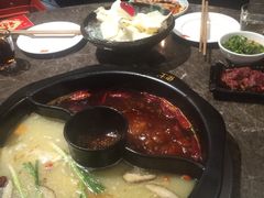 -佬土鹅肠火锅(解放路店)
