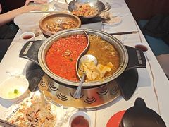 -阿瓦山寨·湘菜现炒·剁椒鱼头王(咸阳总店)