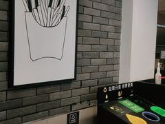 -麦当劳(中唱大厦店)