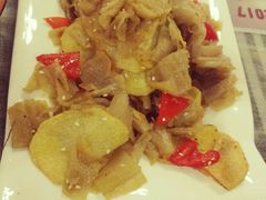 土豆炒栳栳-天天向上素食餐厅(五台山店)