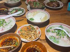 -老方桌烂蹄花川菜馆(九龙坡店)