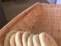 -眼镜粑粑