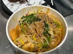 招牌麻辣拌-W COLLECTIVE  DESSERT SHOP