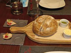 -恰餐厅及酒吧 CHAR Bar & Grill (北京丽都皇冠假日店)