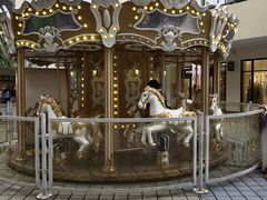 -宁波杉井奥特莱斯广场