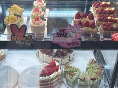 -黑草莓(重庆路店)