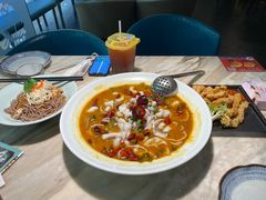 -周渝食惦·酸菜鱼精致川菜(横岗店)