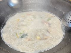 -陈大锅·岳阳鱼馆·地道岳阳菜(美食街店)