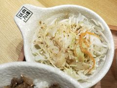 蔬菜沙拉-熊吞·大碗丼烧肉饭(济宁万达广场店)