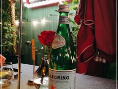 -弦月窗LUNETTE BY AMANDA(复兴路店)