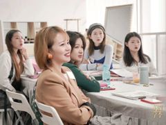 -四季美学色彩形象管理服装搭配