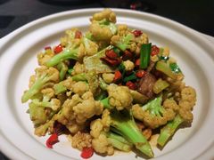 -鸽子侯·家宴·平价海鲜(市图书馆店)
