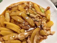 -新白鹿餐厅(百联中环店)