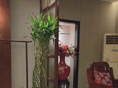 -梅花香里大酒店(郁金香路店)