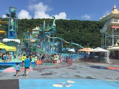 -平湖九龙山乐满地水上乐园