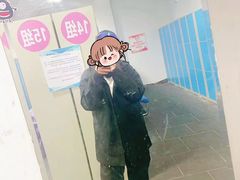-乔波室内滑雪场