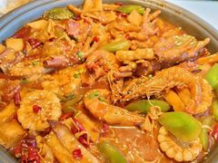 -徐记小怪兽肉蟹煲(中央大街店)