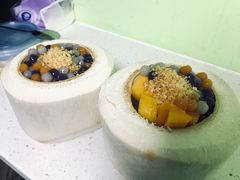小芋圆椰汁椰子冻-广德记·椰子冻手制甜品(福田总店)