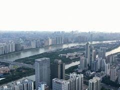 景观位-广州柏悦酒店·悦吧·顶楼露天酒吧