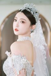 -艾拉·女王婚纱礼服馆