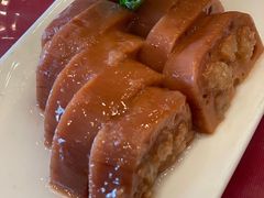 -侬佳蒸菜馆(听潮店)
