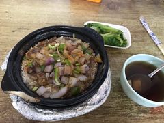 广东香滑牛肉煲仔饭-煲煲香快餐(南京路店)