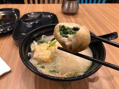 荠菜生煎-小杨生煎(香港名都店)