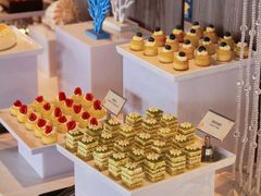 -广州花园酒店-凌璇阁360度高空海鲜自助餐CAROUSEL