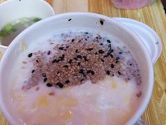 -清真老马家国华牛奶鸡蛋醪糟(正宁路店)