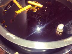 -肖肖酸萝卜鱼火锅(总店)