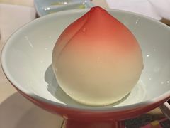 招牌手磨杏仁豆腐-京味斋·北京烤鸭(北京南站洋桥店)