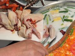 -椰子湾·海南火锅·糟粕醋·椰子鸡(正大广场店)