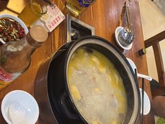 -15年老字号鑫鑫猪肚鸡·椰子鸡海南火锅(兴隆华侨农场店)