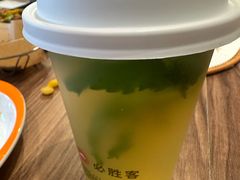 -必胜客(新中纬店)