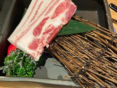 -黑牛黑猪烤肉专门店(万象城店)