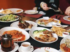 -WOLFGANG PUCK KITCHEN & BAR(迪士尼小镇店)