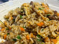 招牌烤肉炒饭-扬二春炒饭(国庆路总店)