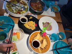 -荷塘秋月·本帮江浙菜(国权路店)