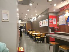 -乡村基(北部新区泰山大道餐厅)