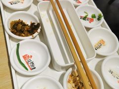 -花馬肆.云南过桥米线(汉神购物广场现场熬汤店)