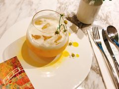 吉维尼的正午-théATRE 茶聚场(王府中環店)